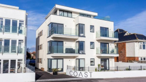 Beachcliff - On the Seafront with Two Balconies